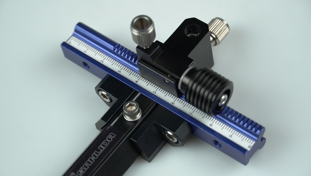 Sanlida x8 compound bow sight 3.JPG