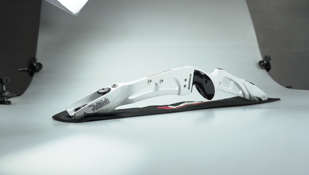 Samick Athlete white 2.JPG