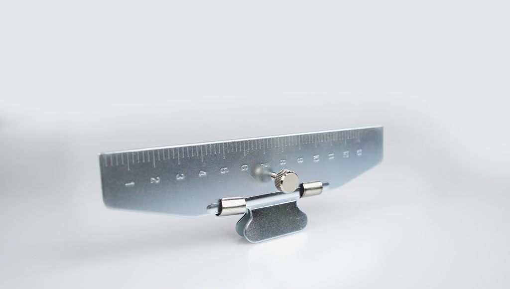 cartel fletching jig 5.JPG